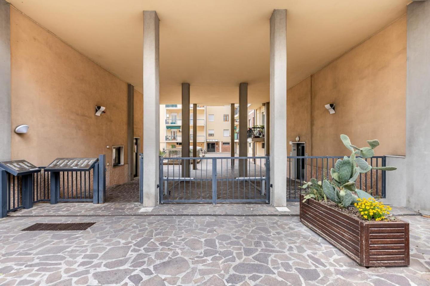 Casa Peppino Verona Διαμέρισμα Εξωτερικό φωτογραφία